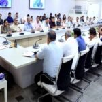 काफिले की गाड़ियां घटाएं, ईंधन बचाएं: योगी आदित्यनाथ की जनता और अधिकारियों से अपील